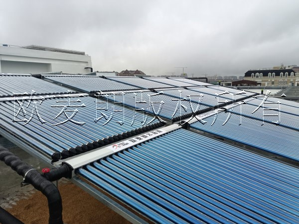 上海沪港学校热水